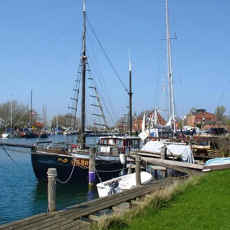 Daire In Lemkenhafen For 4 Personen *